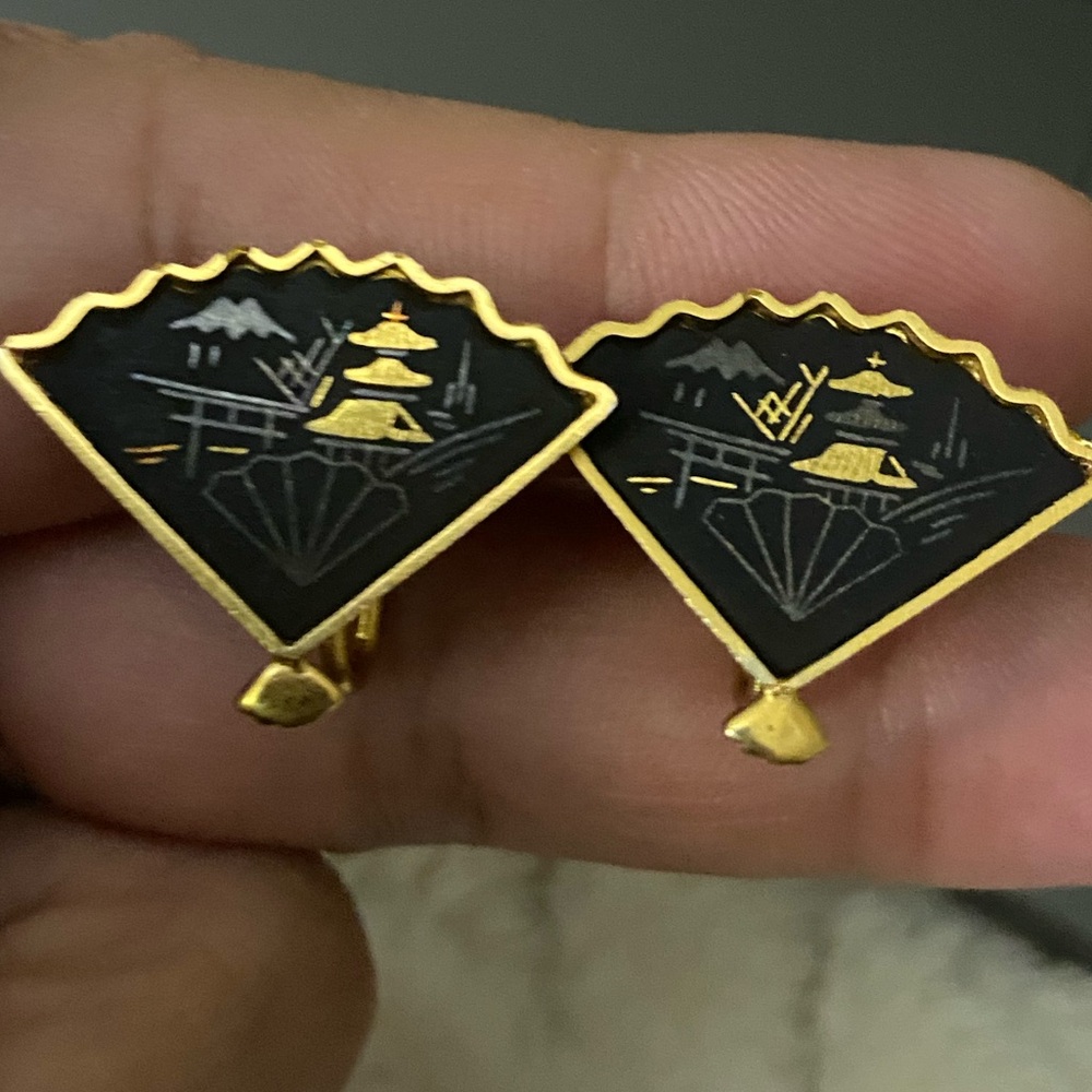 Vintage Damascene fan screw back earrings
